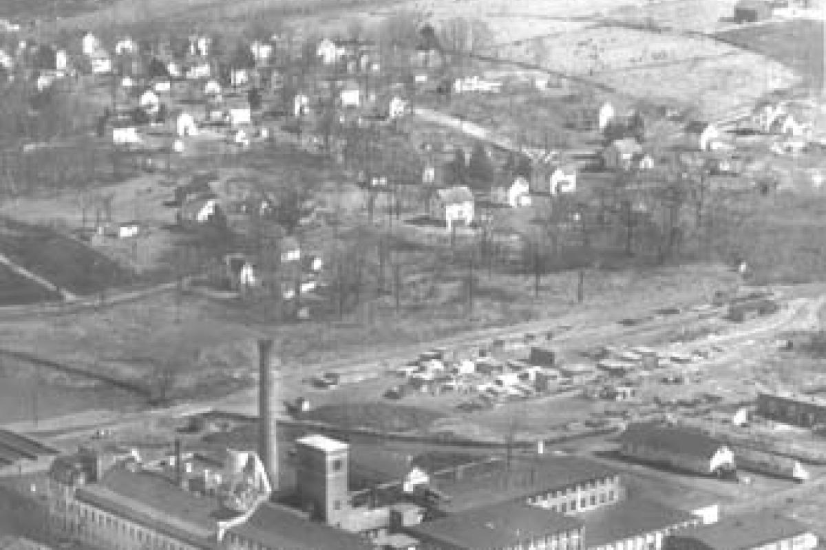 Pratt, Read & Company. 1945 aerial view.